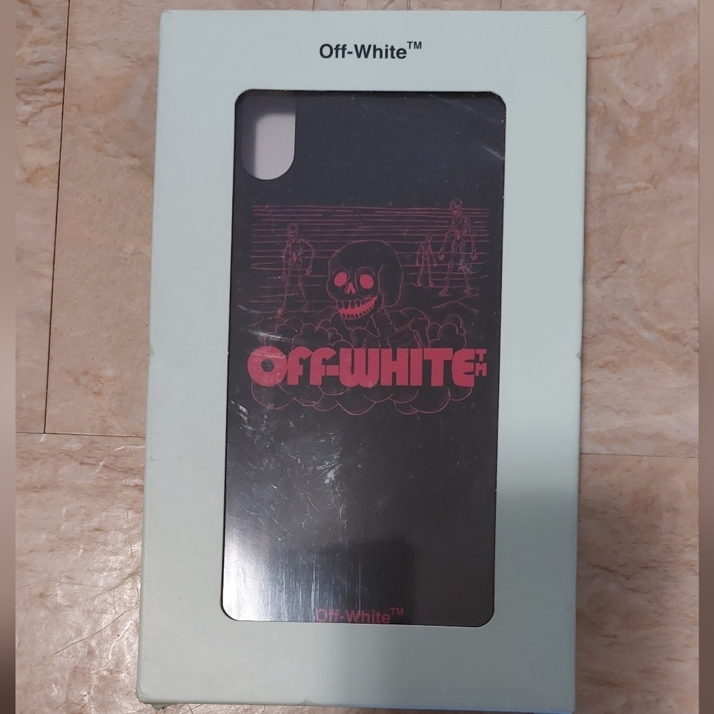 Off-white original iPhone XS case nwt